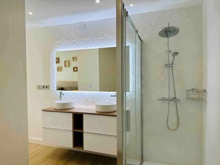 Pepes Suite 3 Habitaciones Torremolinos Lägenhet